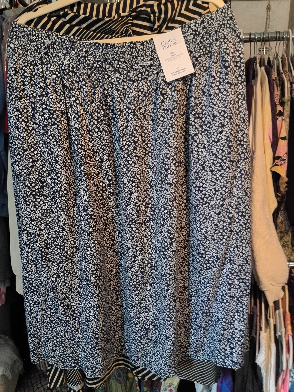 croft & barrow Navy and White Ditsy Floral Midi Skirt